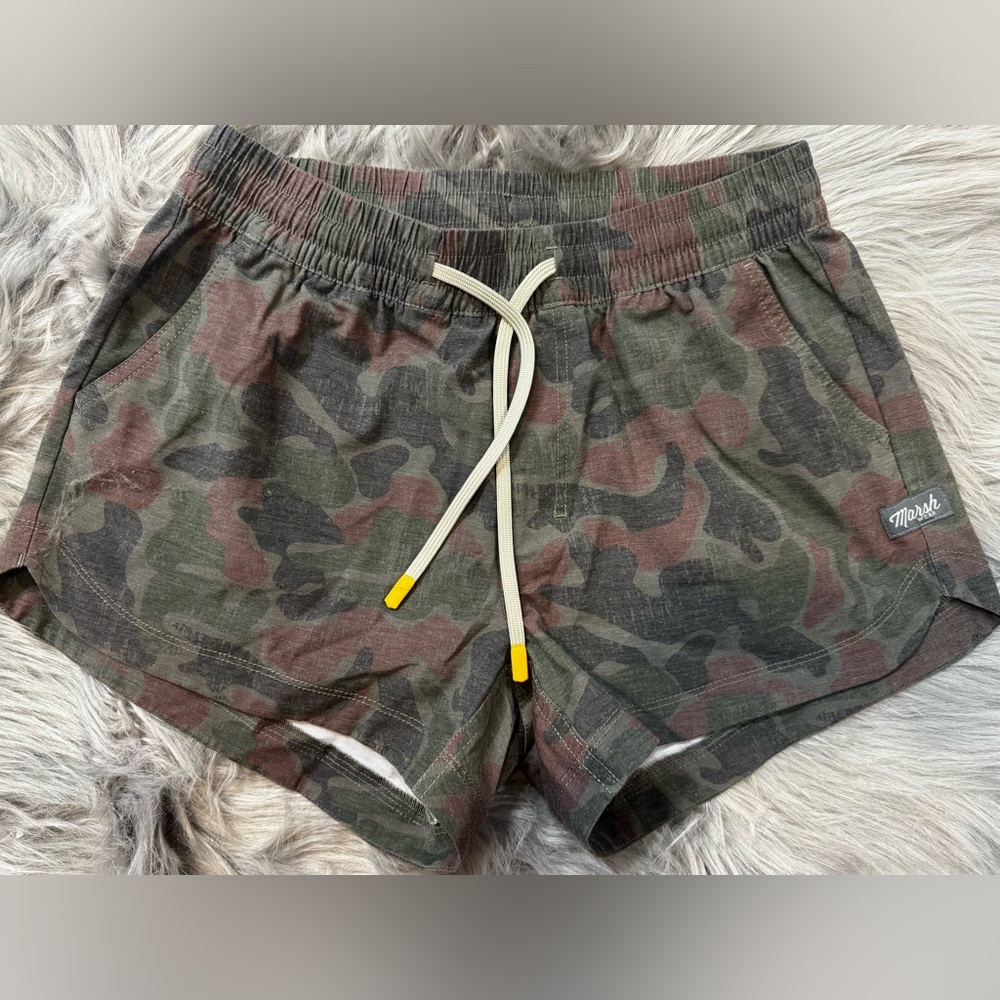 Women’s Marsh Camo Shorts Like New
